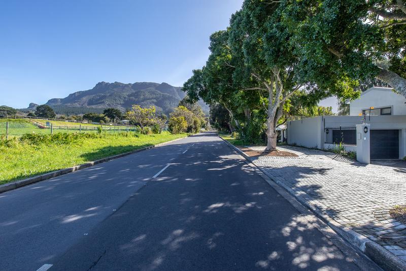 To Let 3 Bedroom Property for Rent in Constantia Western Cape